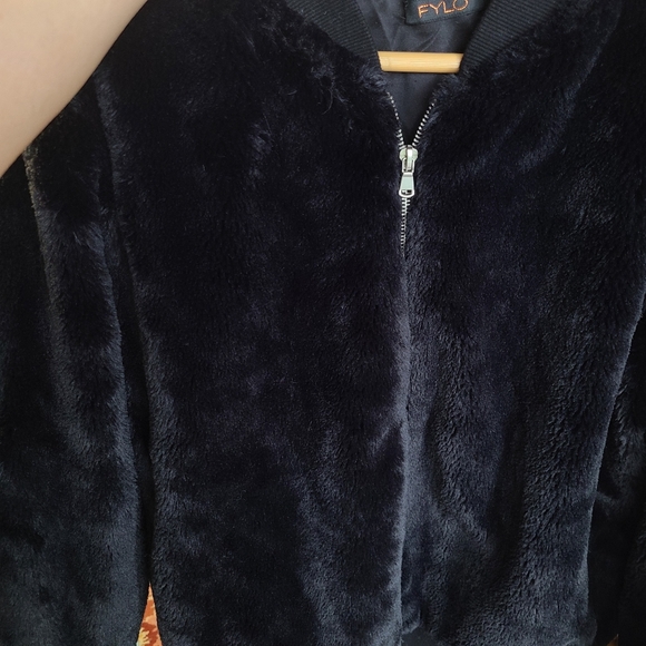 Faux fur bomber - Picture 4 of 4